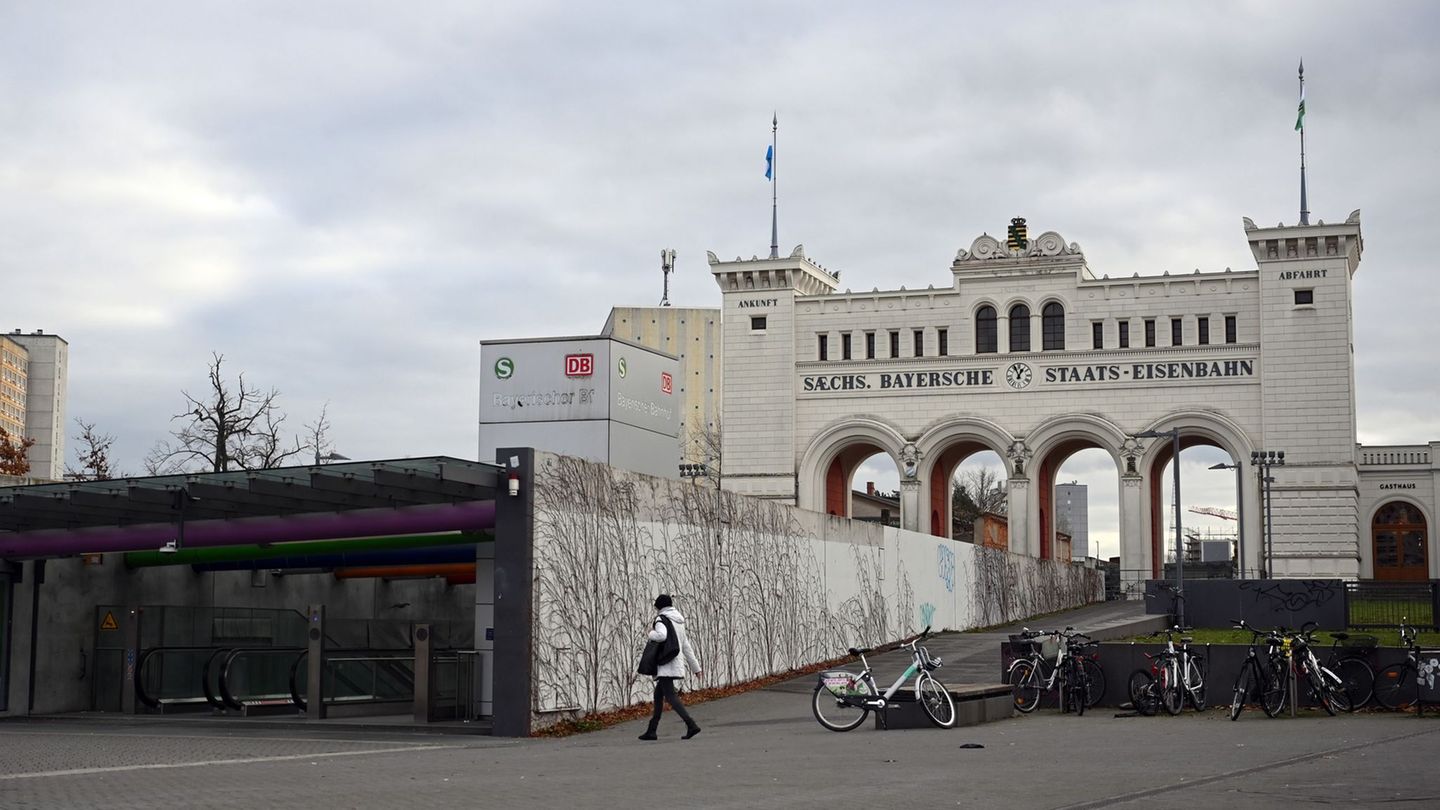 Großübung im Leipziger City Tunnel: Bahnbetrieb für einige Stunden unterbrochen (Archivbild). Foto: Patricia Bartos/dpa