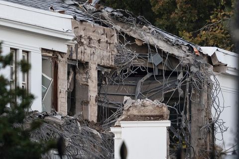 Abriss des Ostflügels des weißen Hauses