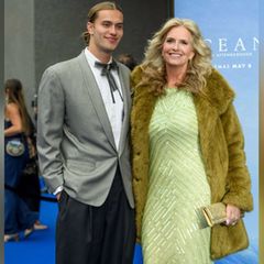 Platz acht der begehrtesten Junggesellen: Rod Stewarts Sohn Alistair Stewart neben seiner Mutter Penny Lancaster in diesem Jah