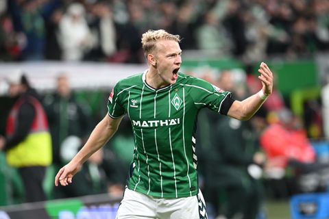 Sorgte für den Höhepunkt in einem schwachen Spiel: Marco Grüll Foto: Carmen Jaspersen/dpa