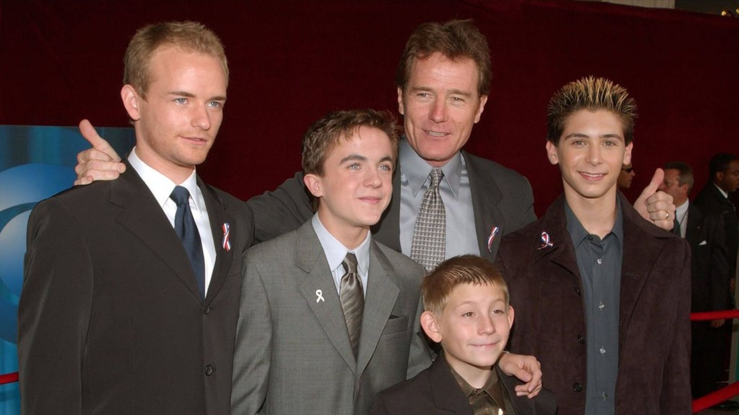Die "Malcolm mittendrin"-Brüder im Jahr 2001: Christopher Masterson, Frankie Muniz, Erik Per Sullivan und Justin Berfield (v.l Die "Malcolm mittendrin"-Brüder im Jahr 2001: Christopher Masterson, Frankie Muniz, Erik Per Sullivan und Justin Berfield (v.l