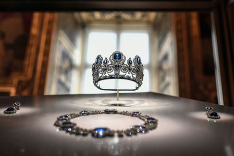 Ein Teil der Louvre-Juwelen wird laut einem Medienbericht nun in 26 Metern Tiefe aufbewahrt. (Symbolbild) Foto: Stephane De Saku