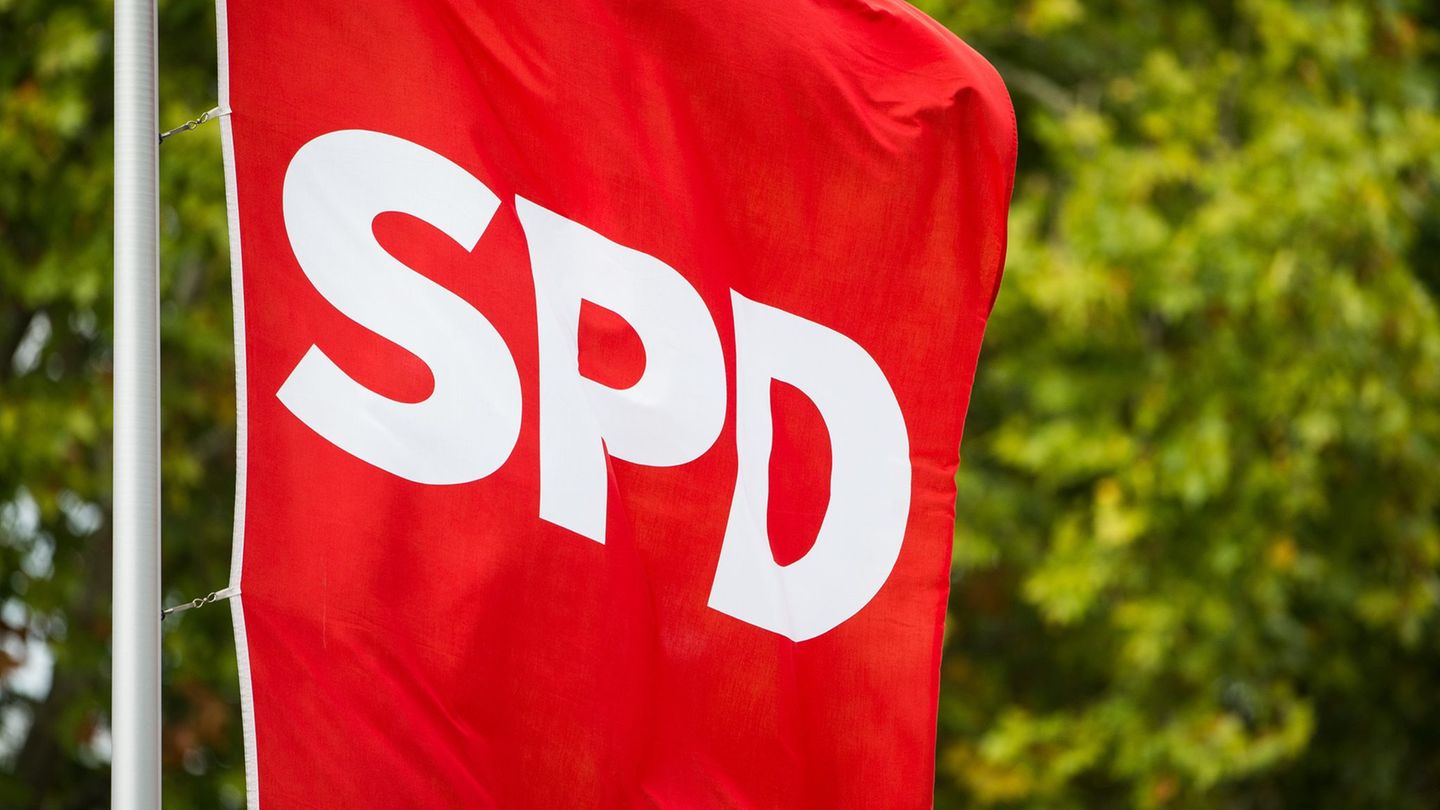 SPD-Hessen will Mitglieder bei einem Parteitag auf den Kommunalwahlkampf einschwören (Symbolbild). Foto: Silas Stein/dpa