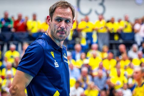 Trainer Felix Koslowski vom SSC Palmberg Schwerin. Foto: Jens Büttner/dpa