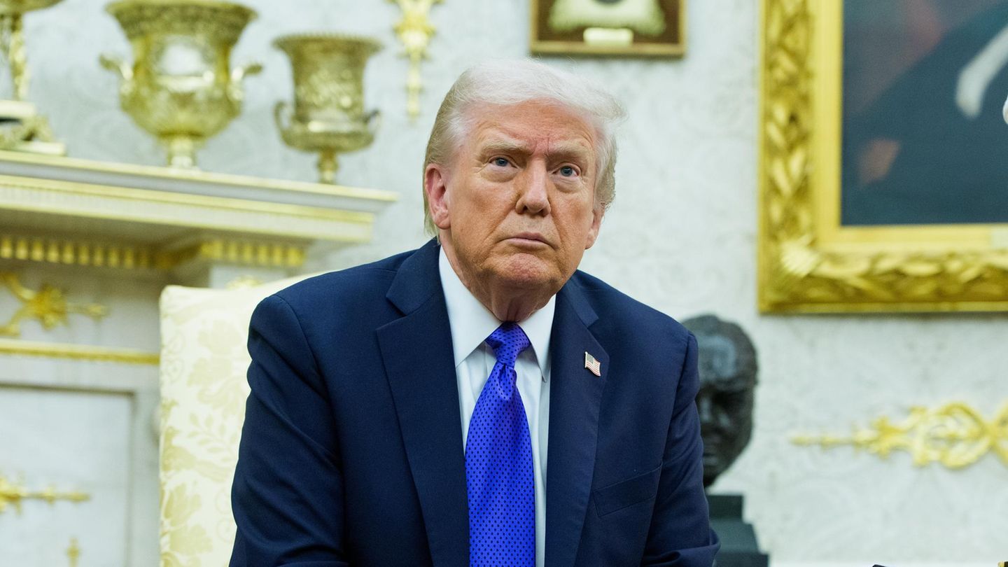 Donald Trump only wants to meet Putin once a deal is secure Donald Trump only wants to meet Putin once a deal is secure