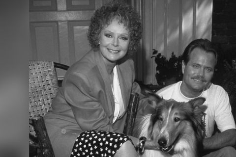 Schauspielerin June Lockhart 1989 bei einem Wiedersehen mit ihrem Filmsohn, Schauspieler Jon Provost.