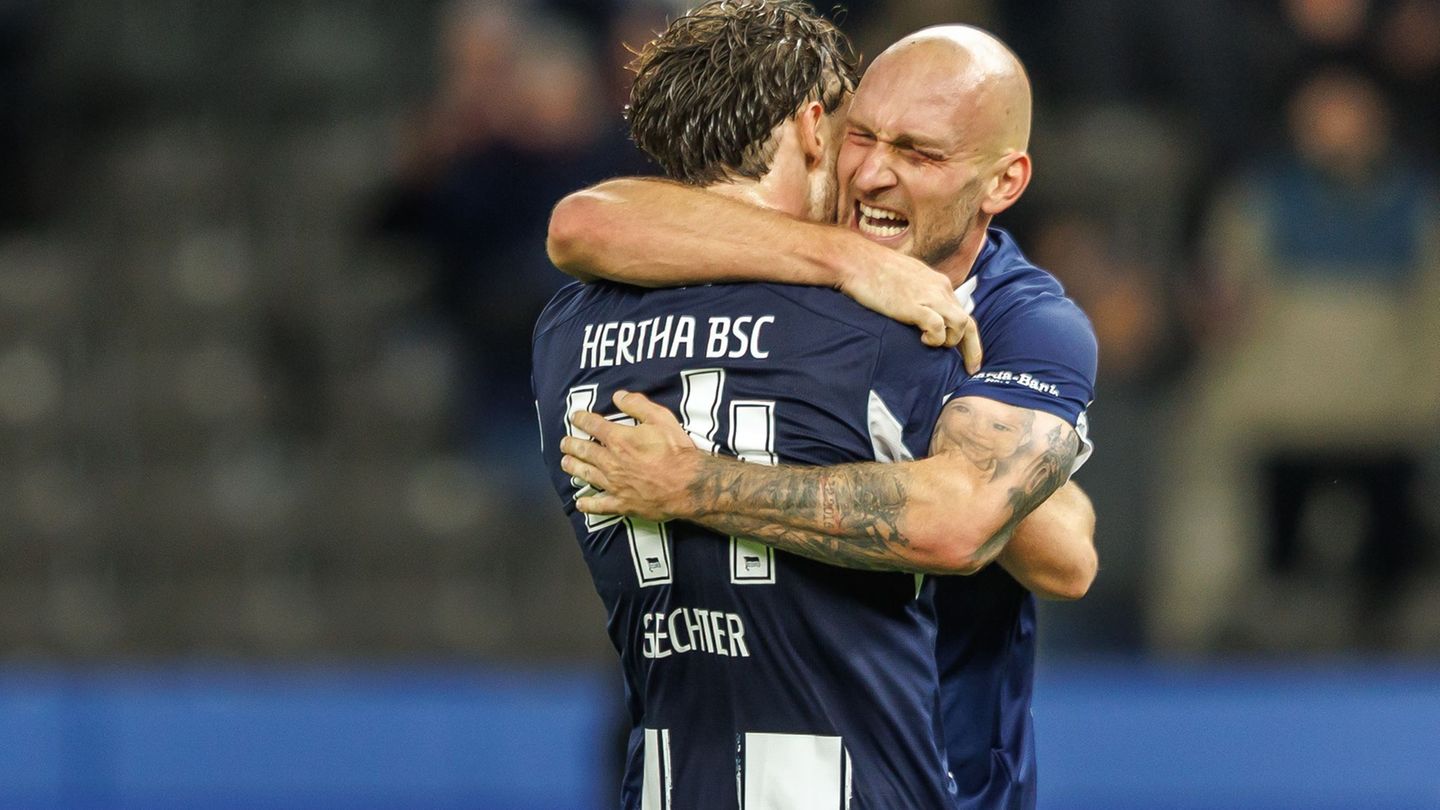 Das 1:0 gegen Düsseldorf war für Toni Leistner und Co. der emotionalste Hertha-Sieg in dieser Zweitliga-Saison. Foto: Andreas Go Das 1:0 gegen Düsseldorf war für Toni Leistner und Co. der emotionalste Hertha-Sieg in dieser Zweitliga-Saison. Foto: Andreas Go