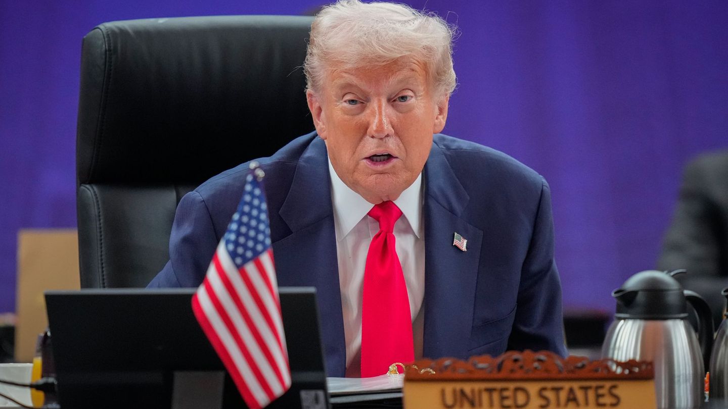 Trump ist derzeit in Asien unterwegs. Foto: Vincent Thian/AP POOL/AP/dpa Trump ist derzeit in Asien unterwegs. Foto: Vincent Thian/AP POOL/AP/dpa