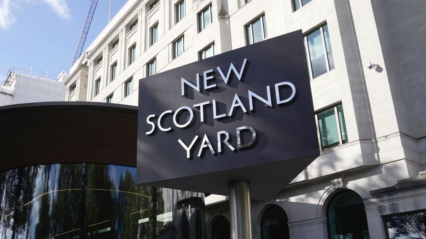Criminal asylum seeker: Police accidentally catch released sex offender Criminal asylum seeker: Police accidentally catch released sex offender