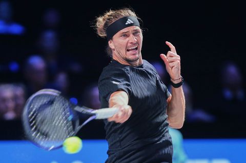 Alexander Zverev spielt in Wien so gut wie seit Monaten nicht mehr. Foto: Heinz-Peter Bader/AP/dpa