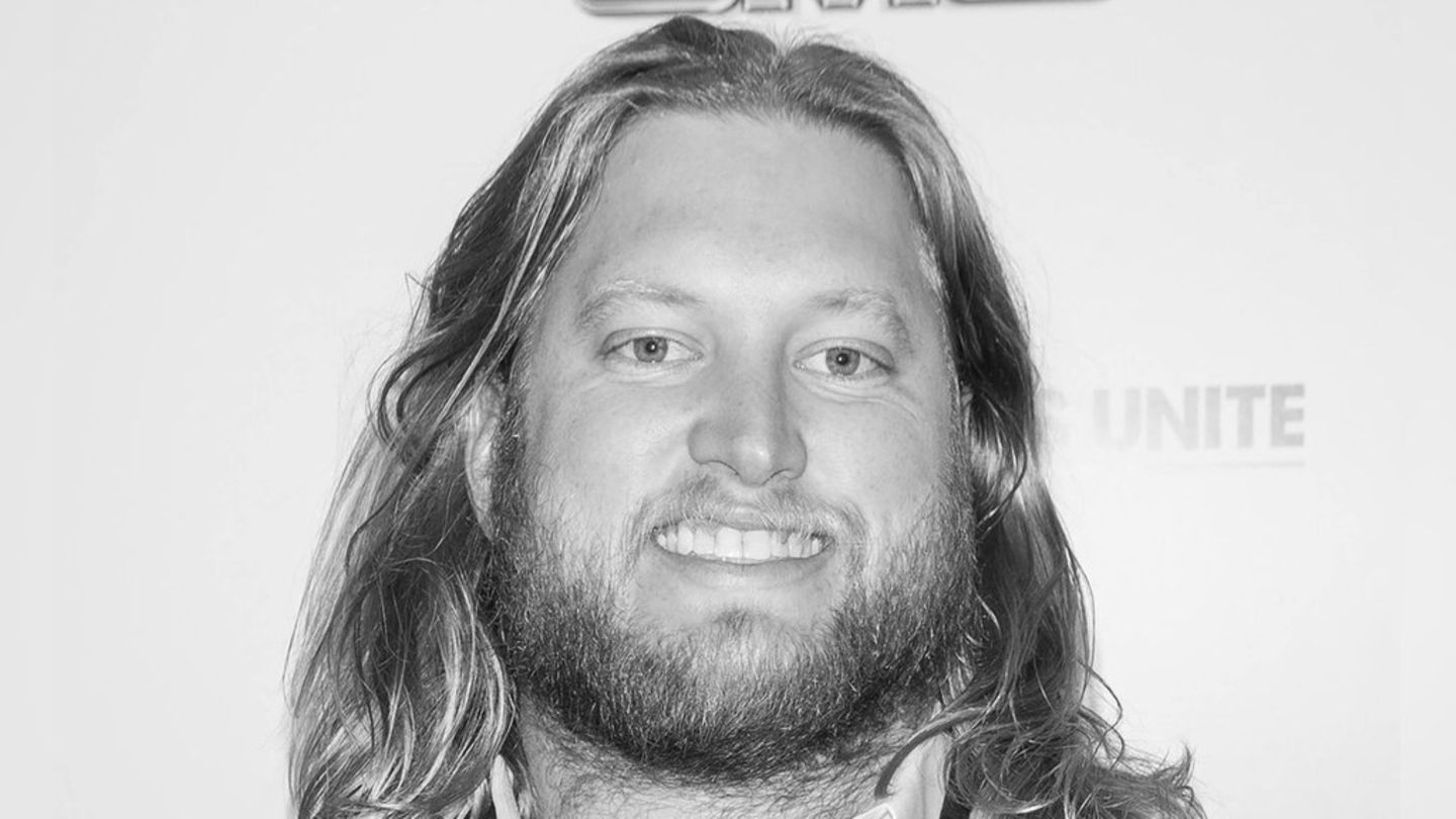 Nick Mangold: Former NFL star dies at 41 Nick Mangold: Former NFL star dies at 41