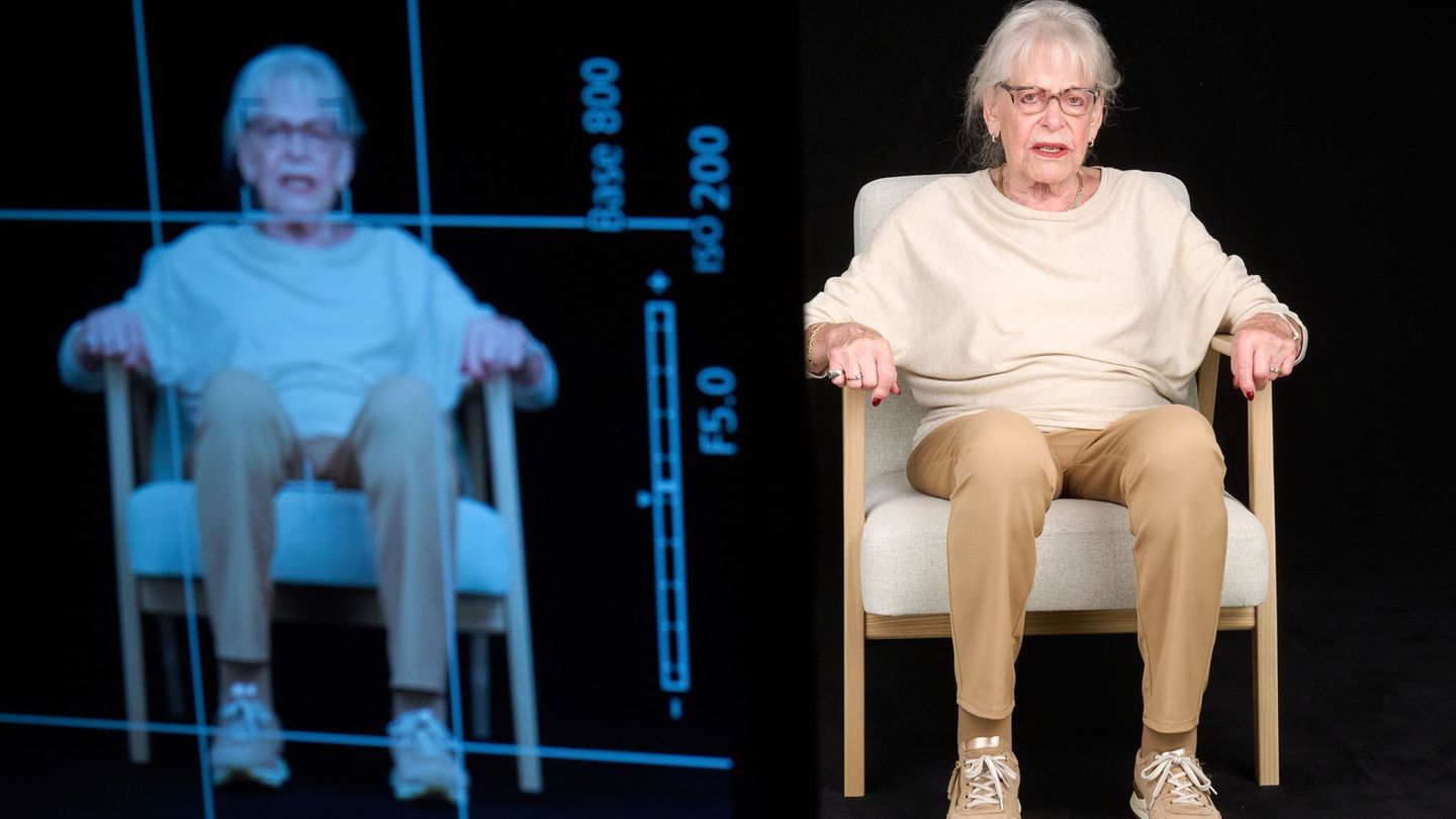 Die Holocaust-Überlebende Eva Weyl wird in einem Studio der TU Dortmund für ein Hologramm bei der Beantwortung von Fragen zu ihr Die Holocaust-Überlebende Eva Weyl wird in einem Studio der TU Dortmund für ein Hologramm bei der Beantwortung von Fragen zu ihr