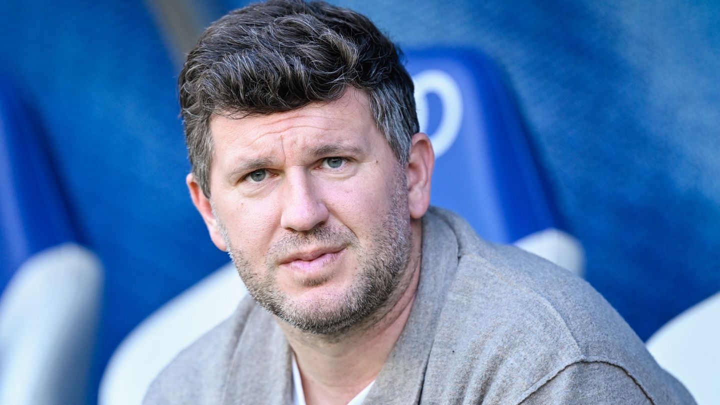 Andreas Schicker spricht über die Krise im Frühjahr. (Archivbild) Foto: Uwe Anspach/dpa Andreas Schicker spricht über die Krise im Frühjahr. (Archivbild) Foto: Uwe Anspach/dpa