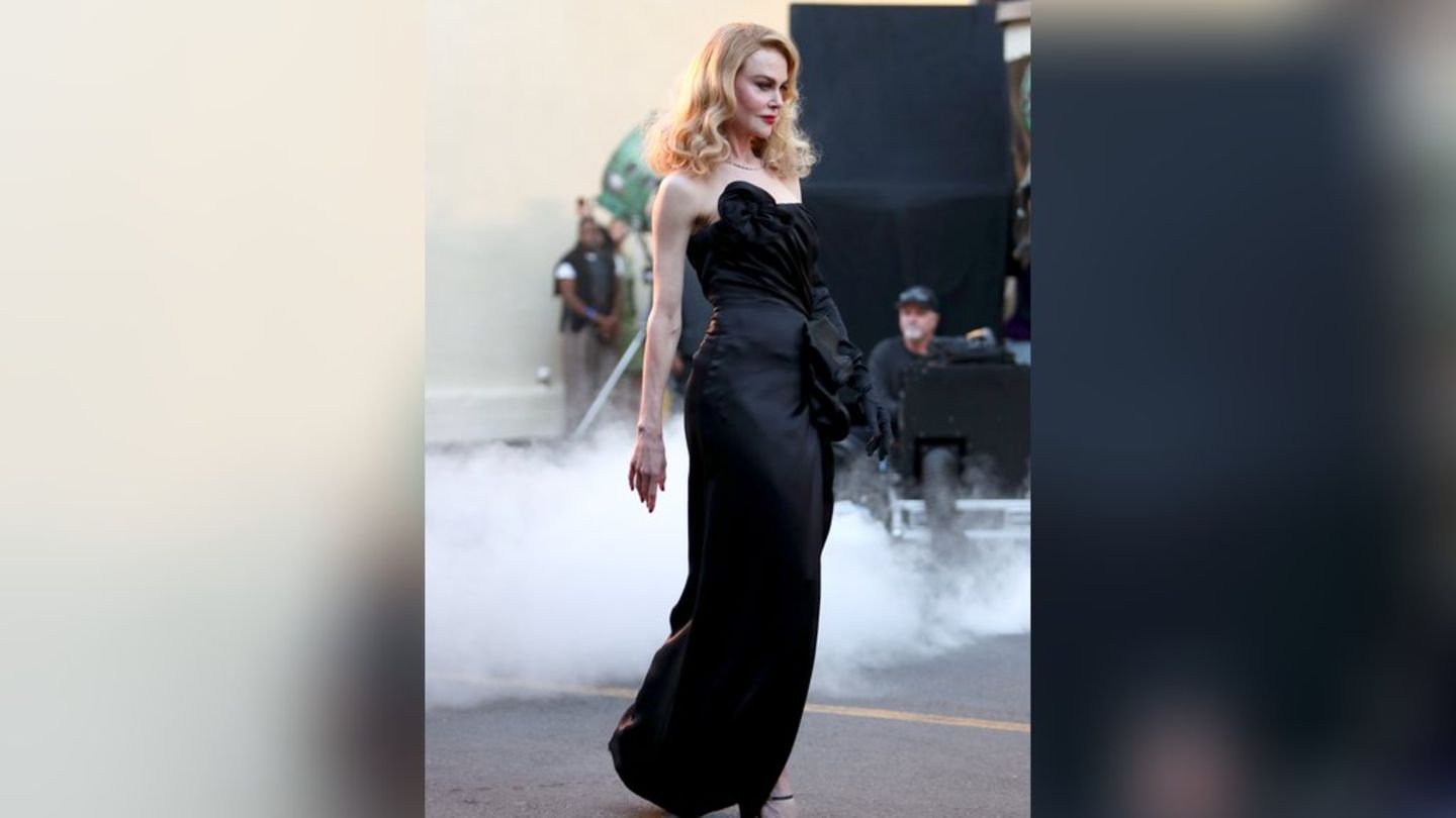 Nicole Kidman: Actress shines on the catwalk Nicole Kidman: Actress shines on the catwalk