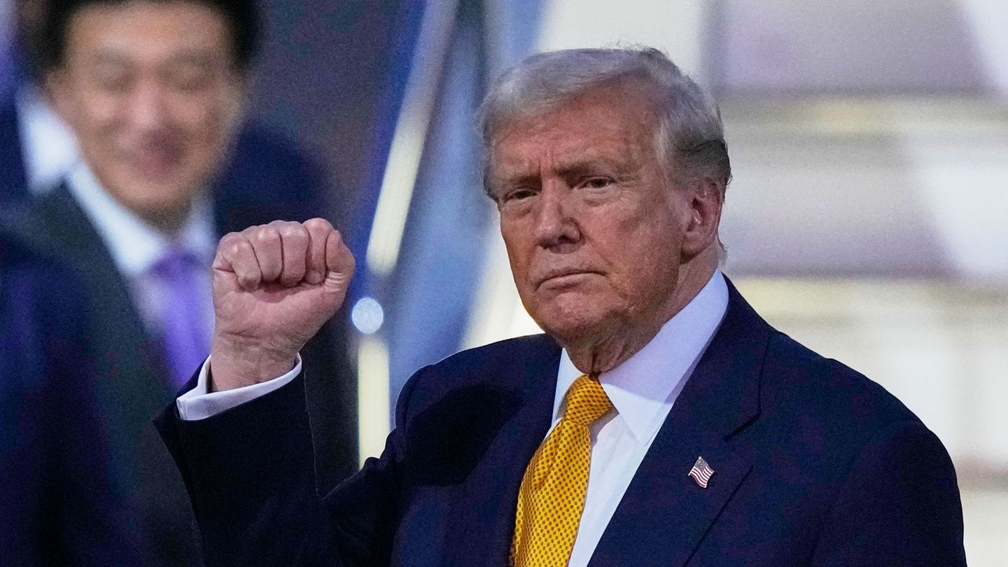 Trump und Kim Jong Un hatten sich während der ersten Amtszeit des Republikaners mehrfach zu Gesprächen getroffen. Foto: Louise D Trump und Kim Jong Un hatten sich während der ersten Amtszeit des Republikaners mehrfach zu Gesprächen getroffen. Foto: Louise D