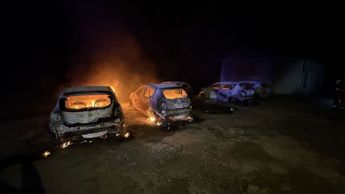 In Bruchsal haben mehrere Brände die Feuerwehr in Atem gehalten. Foto: Feuerwehr Bruchsal/dpa In Bruchsal haben mehrere Brände die Feuerwehr in Atem gehalten. Foto: Feuerwehr Bruchsal/dpa