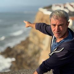 Asterix-Autor Fabrice Caro an der Küste von Portugal