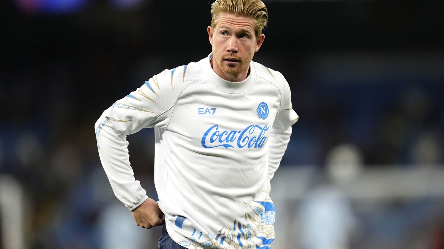 Kevin De Bruyne steht dem SSC Neapel für längere Zeit nicht zur Verfügung. Foto: Nick Potts/PA Wire/dpa Kevin De Bruyne steht dem SSC Neapel für längere Zeit nicht zur Verfügung. Foto: Nick Potts/PA Wire/dpa