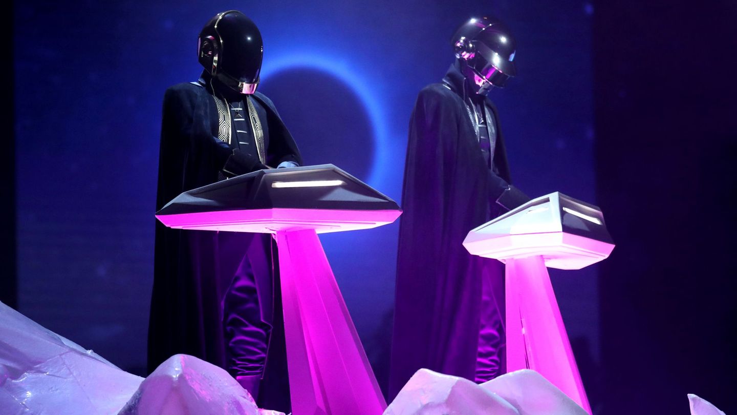 Bis zu ihrer Trennung im Februar 2021 verkaufte das Duo Daft Punk über 80 Millionen Tonträger weltweit. (Archivbild) Foto: Matt  Bis zu ihrer Trennung im Februar 2021 verkaufte das Duo Daft Punk über 80 Millionen Tonträger weltweit. (Archivbild) Foto: Matt