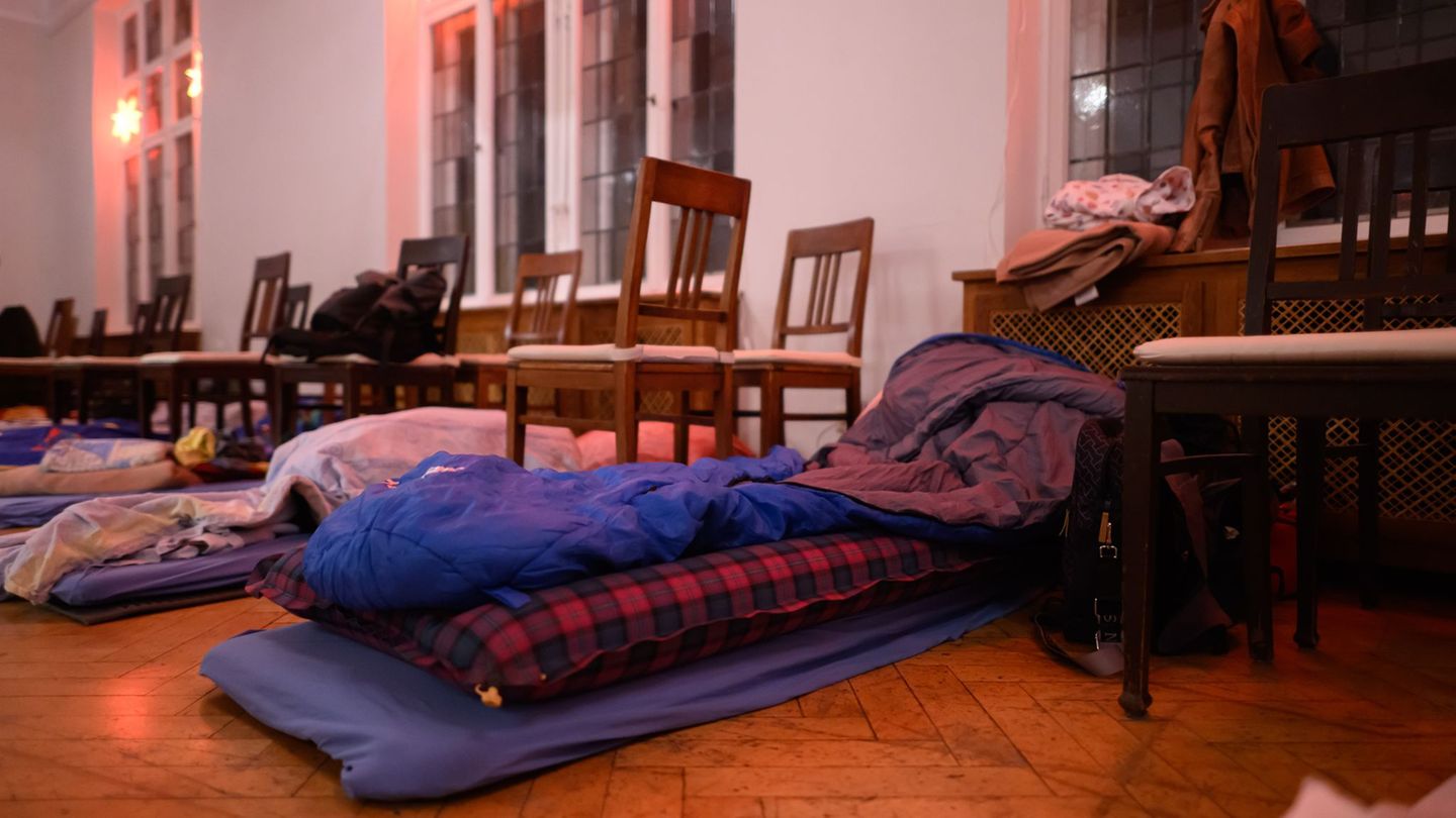 In den ökumenischen Nachtcafés in Dresden gibt es in der kalten Jahreszeit Schlafplätze für Obdachlose. (Archivbild) Foto: Rober In den ökumenischen Nachtcafés in Dresden gibt es in der kalten Jahreszeit Schlafplätze für Obdachlose. (Archivbild) Foto: Rober