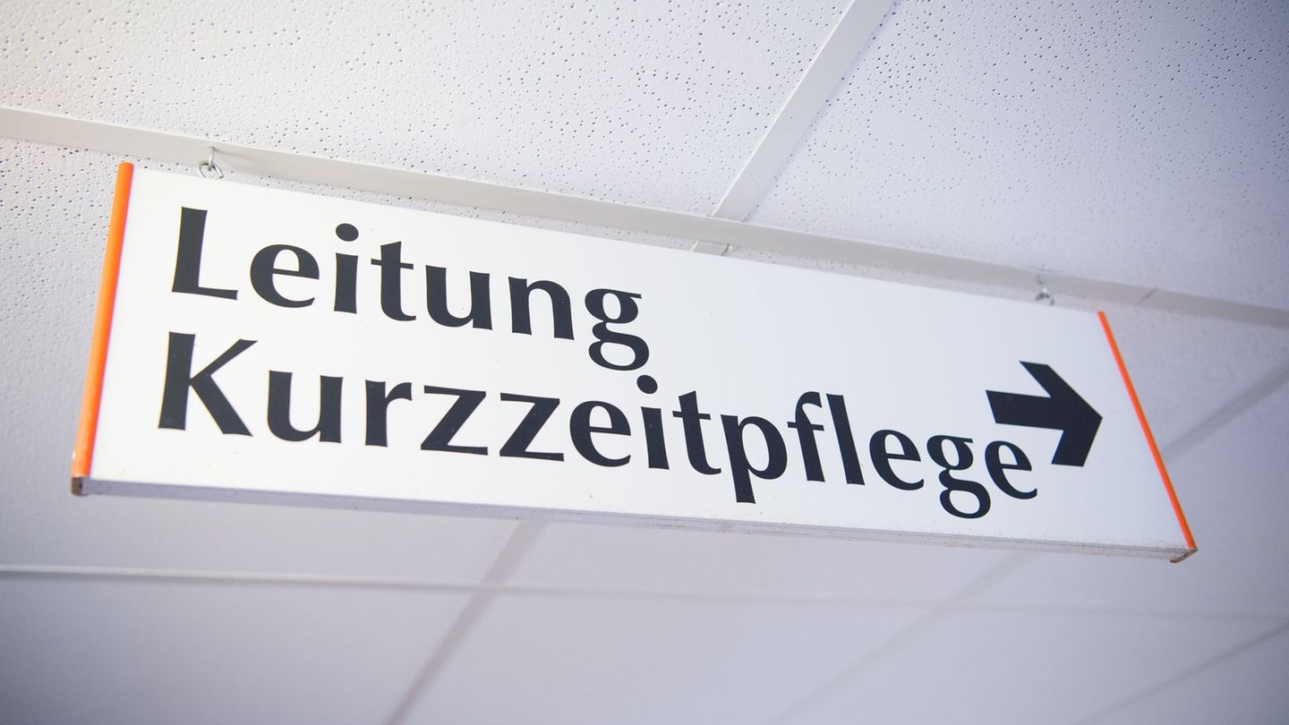 In Mecklenburg-Vorpommern fehlen Kurzzeitpflege-Plätze vor allem auf dem Land, heißt es vom Sozialministerium. (Symbolbild) Foto In Mecklenburg-Vorpommern fehlen Kurzzeitpflege-Plätze vor allem auf dem Land, heißt es vom Sozialministerium. (Symbolbild) Foto