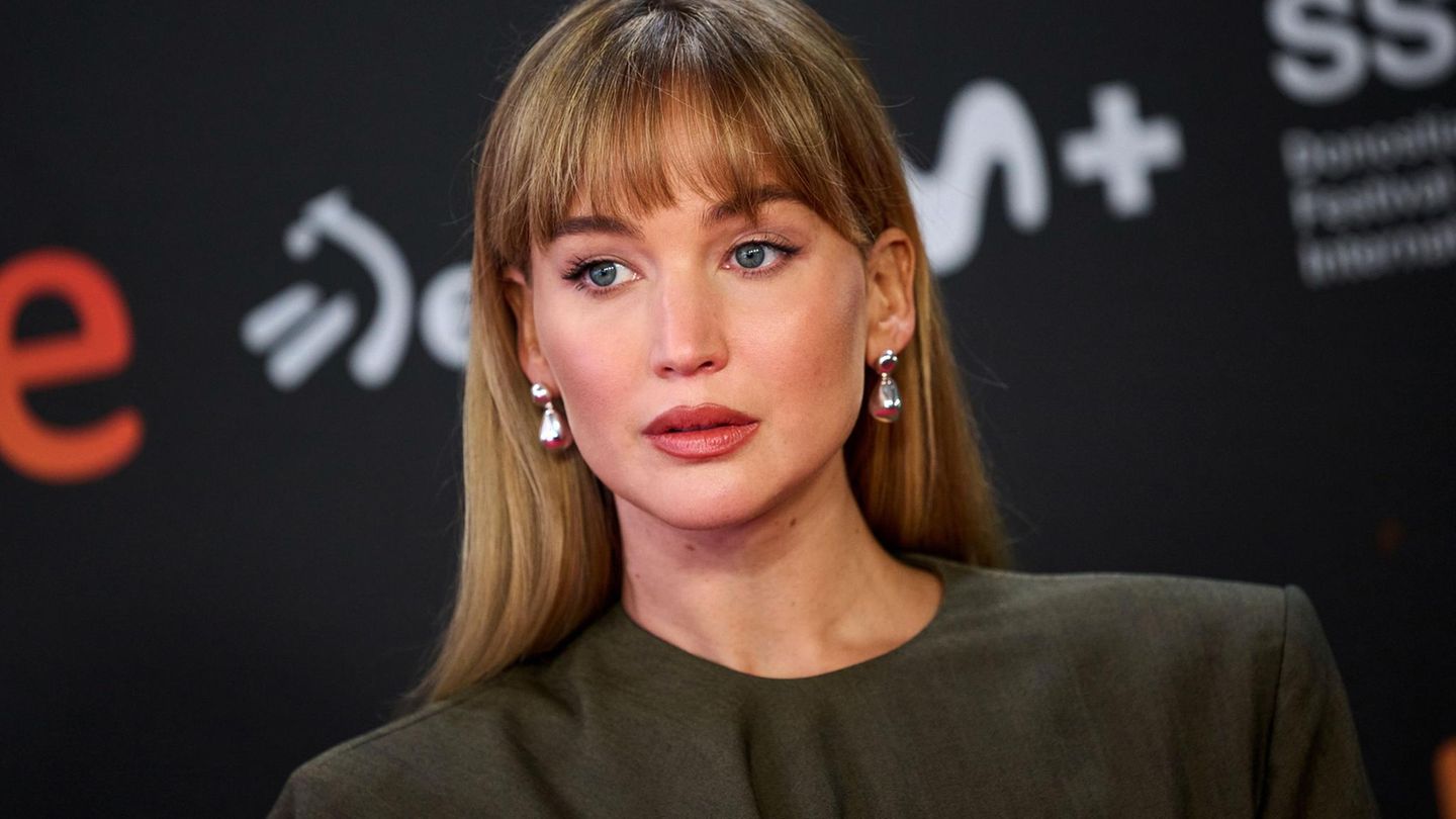 Jennifer Lawrence: Hollywood star reports postnatal depression Jennifer Lawrence: Hollywood star reports postnatal depression