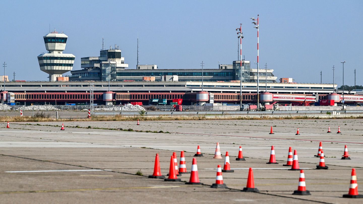 Auf dem ehemaligen Flughafen Gelände soll auch die Urban Tech Republic und ein Wohnprojekt entstehen. (Archivbild) Foto: Jens Ka Auf dem ehemaligen Flughafen Gelände soll auch die Urban Tech Republic und ein Wohnprojekt entstehen. (Archivbild) Foto: Jens Ka