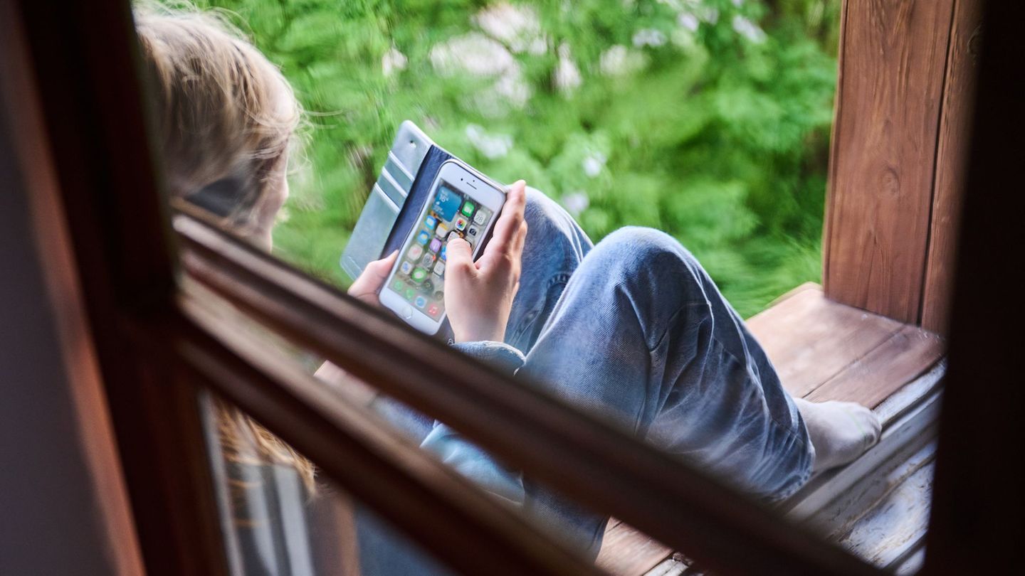 Das Internet bietet Chancen, birgt aber auch Risiken. (Symbolbild) Foto: Annette Riedl/dpa Das Internet bietet Chancen, birgt aber auch Risiken. (Symbolbild) Foto: Annette Riedl/dpa