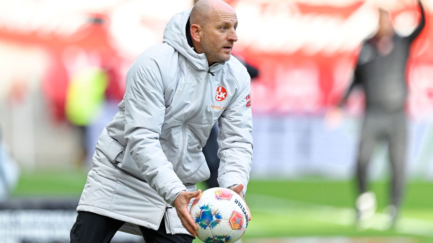 Will mit seinem Team ins Pokal-Achtelfinale: FCK-Trainer Torsten Lieberknecht. Foto: Uwe Anspach/dpa Will mit seinem Team ins Pokal-Achtelfinale: FCK-Trainer Torsten Lieberknecht. Foto: Uwe Anspach/dpa