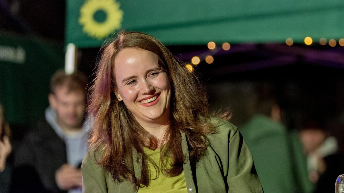 Grünen-Politikerin: Ricarda Lang, 31, war von Februar 2022 bis November 2024 Parteichefin der Grünen Ricarda Lang, 31, war von Februar 2022 bis November 2024 Parteichefin der Grünen