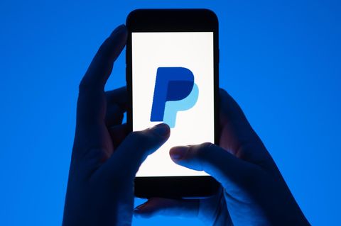 Paypal wurde unter anderem vom in Deutschland geborenen Investor Peter Thiel gegründet Paypal wurde unter anderem vom in Deutschland geborenen Investor Peter Thiel gegründet