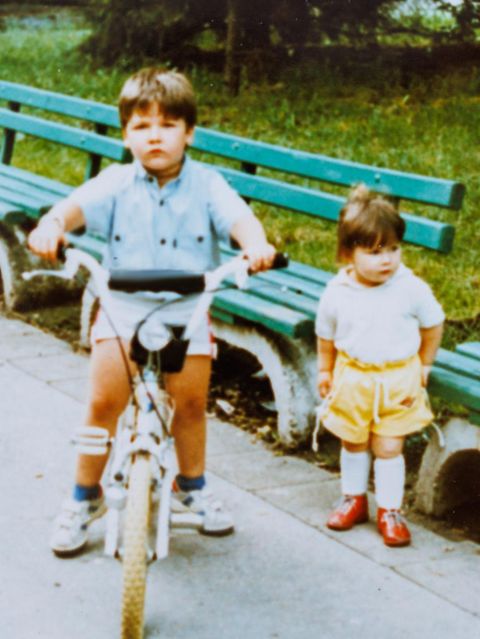 Was bedeutet Trauer, wenn man mit 20 den Bruder verliert? (Symbolbild)