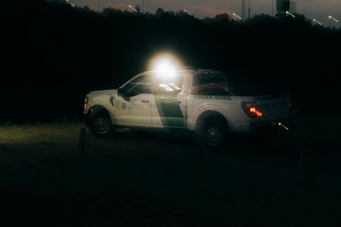 Ein Auto der Borderpatrol bei Nacht Ein Auto der Borderpatrol bei Nacht