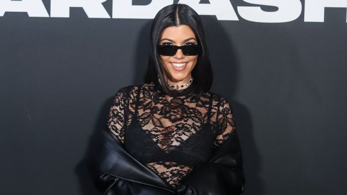Kourtney Kardashian erweitert ihr Wellness-Sortiment. Kourtney Kardashian erweitert ihr Wellness-Sortiment.