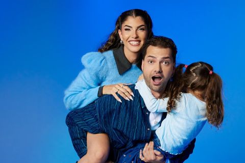 Yeliz Koc und Jimi Blue Ochsenknecht mit Tochter Snow. Yeliz Koc und Jimi Blue Ochsenknecht mit Tochter Snow.