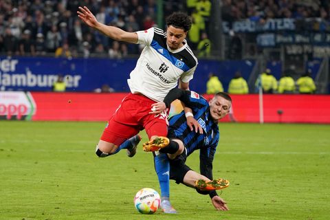 Der ehemalige Hamburger Jonas David (links) wird dem SSV Ulm lange fehlen. (Archivbild) Foto: Marcus Brandt/dpa