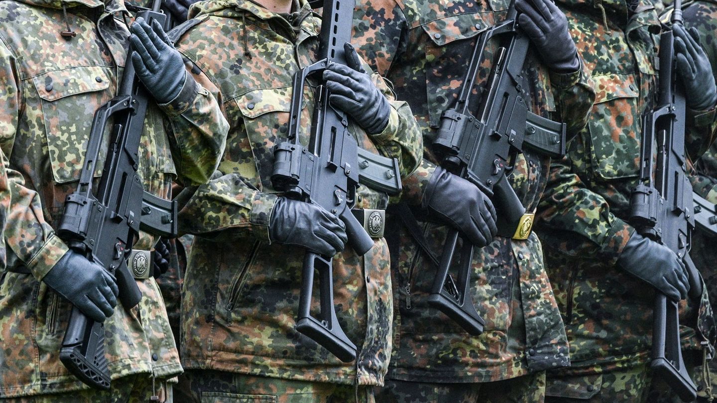 Von dem bundesweiten Umwandlungsstopp militärischer Liegenschaften sind auch Standorte in Hessen betroffen. (Symbolbild) Foto: J Von dem bundesweiten Umwandlungsstopp militärischer Liegenschaften sind auch Standorte in Hessen betroffen. (Symbolbild) Foto: J
