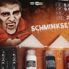Sehen Sie im Video: Gruselig: Halloween-Test: In Schminke und Masken stecken teils gefährliche Stoffe.