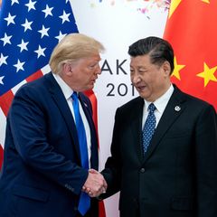 Ihr letztes Treffen ist sechs Jahre her: Donald Trump (l.) und Chinas Präsident Xi Jinping beim G20-Gipfel in Japan 2019