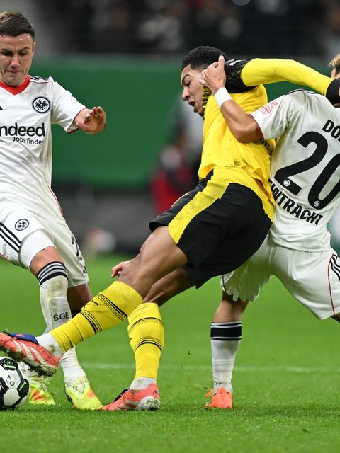Eintracht Frankfurt und Borussia Dortmund lieferten sich einen packenden Pokal-Kampf. Foto: Arne Dedert/dpa