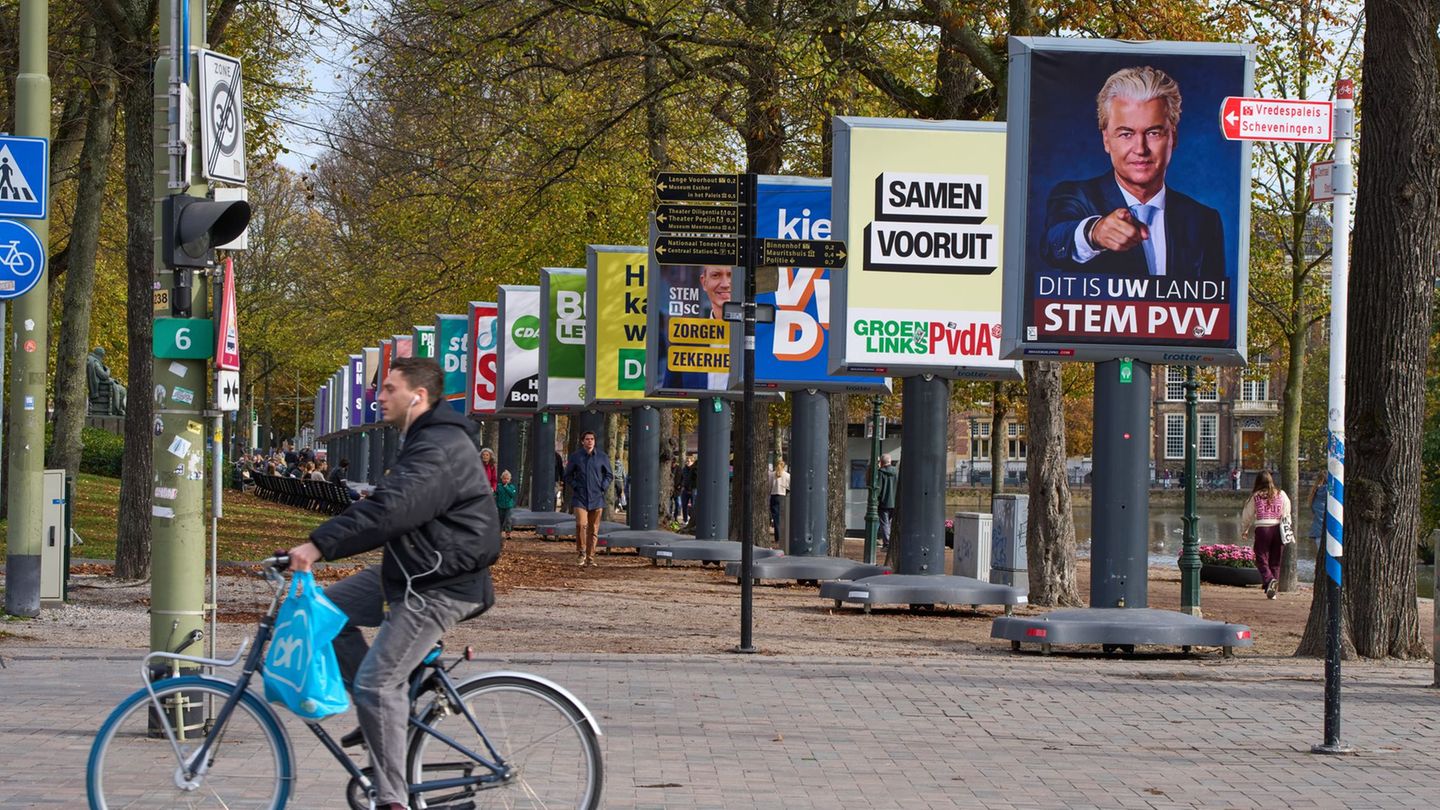 Die Niederlande wählen an diesem Mittwoch ein neues Parlament. (Archivbild) Foto: Peter Dejong/AP/dpa Die Niederlande wählen an diesem Mittwoch ein neues Parlament. (Archivbild) Foto: Peter Dejong/AP/dpa