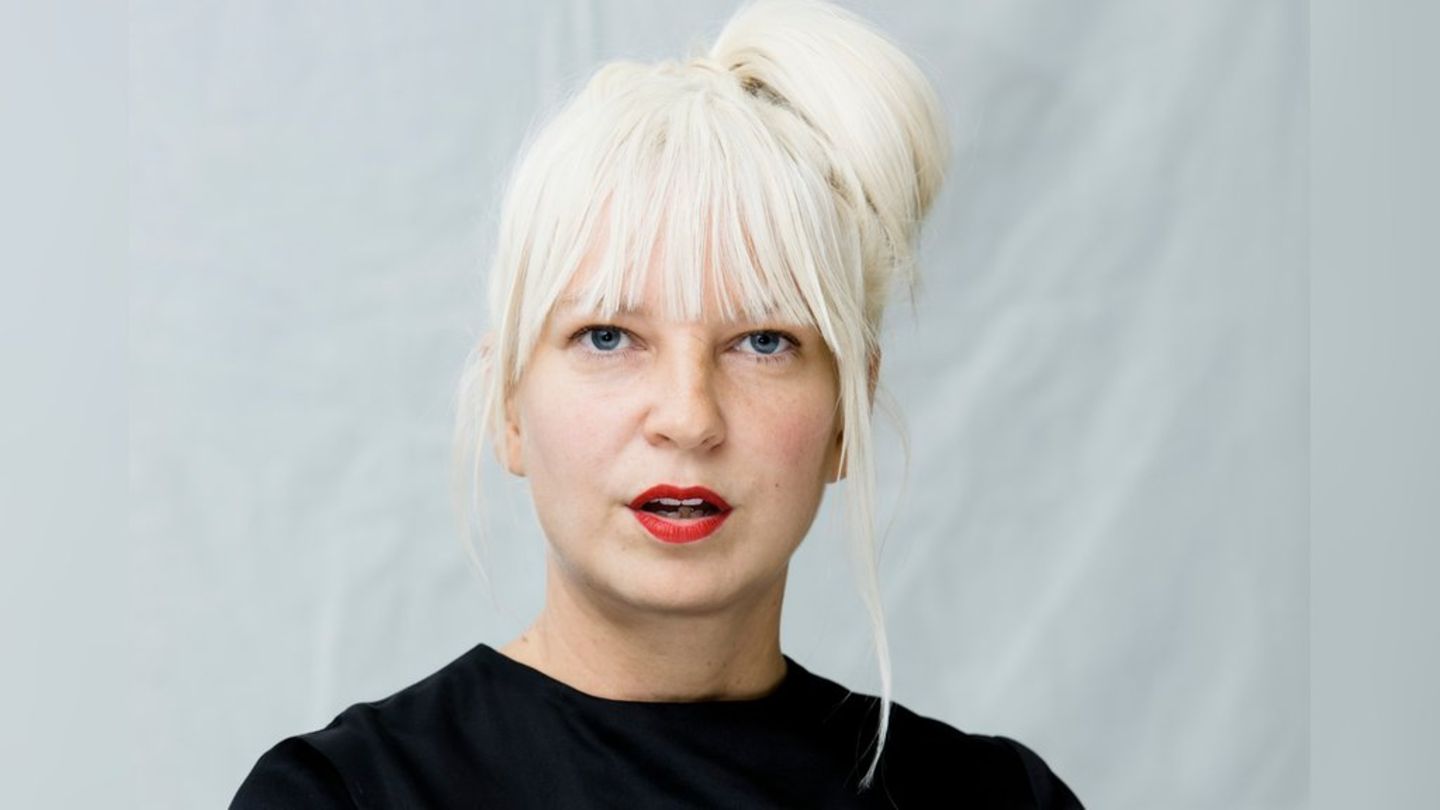 Sia kämpft um das Sorgerecht für ihren 2024 geborenen Sohn.