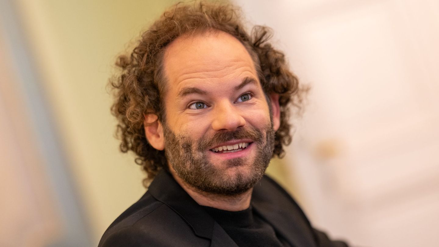 Maxi Schafroth spricht den Pumuckl im Fernsehen und nun auch im Kino. (Archiv) Foto: Lennart Preiss/dpa Maxi Schafroth spricht den Pumuckl im Fernsehen und nun auch im Kino. (Archiv) Foto: Lennart Preiss/dpa