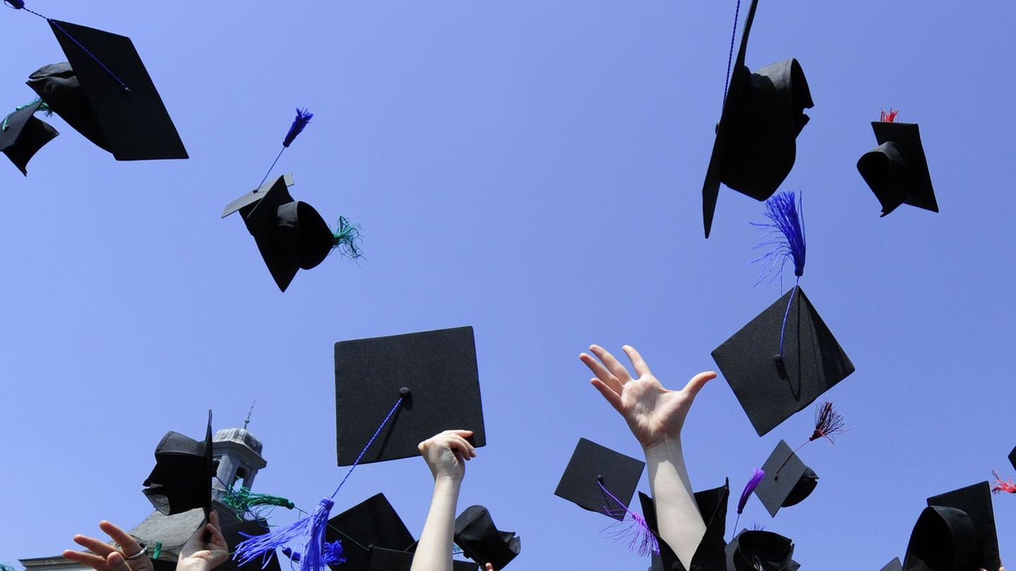 Die Zahl der Studierenden sinkt seit Jahren in MV. Das beunruhigt die Wirtschaft. (Symbolbild) Foto: picture alliance / dpa Die Zahl der Studierenden sinkt seit Jahren in MV. Das beunruhigt die Wirtschaft. (Symbolbild) Foto: picture alliance / dpa