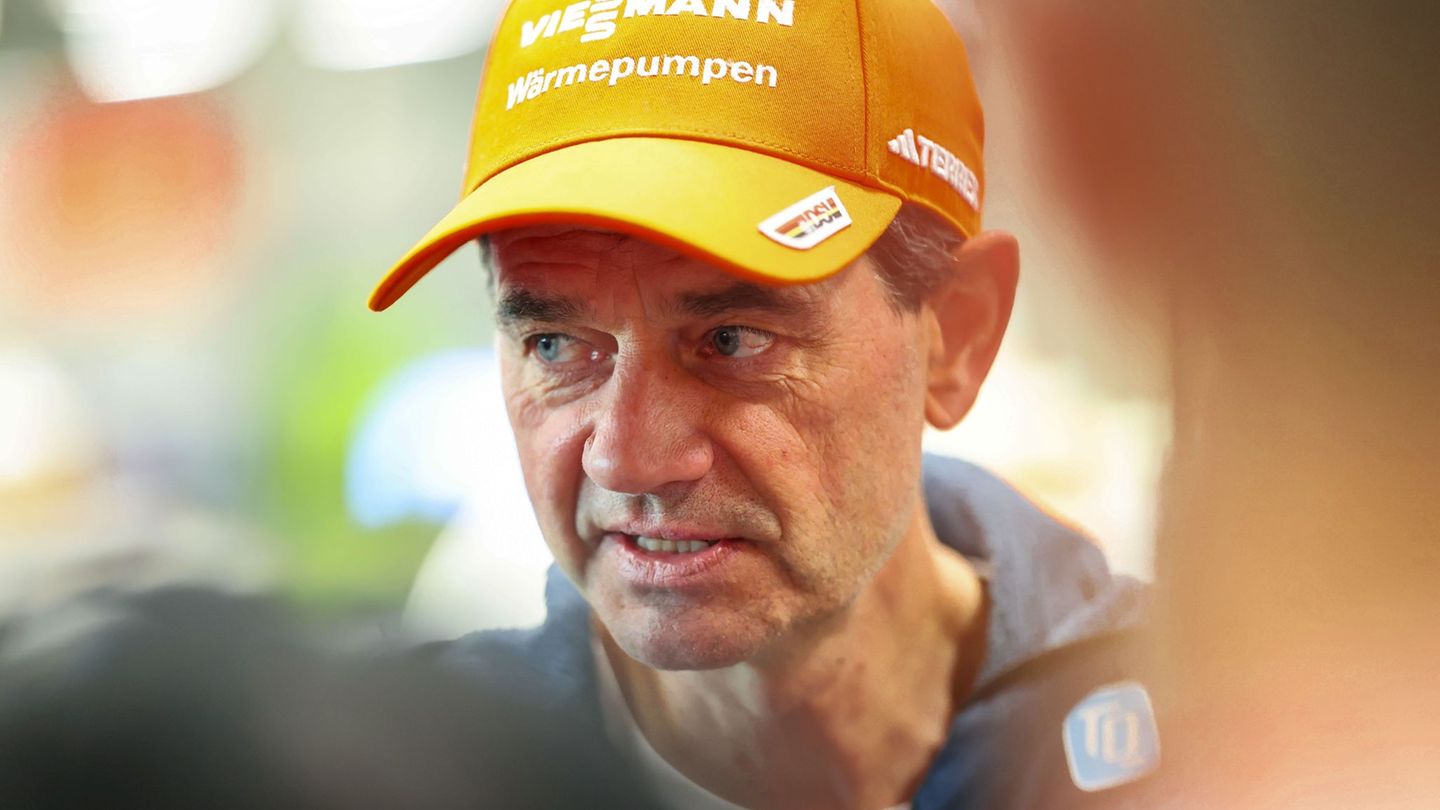 Stefan Horngacher hört nach der Olympia-Saison als Skisprung-Bundestrainer auf. Foto: Daniel Löb/dpa Stefan Horngacher hört nach der Olympia-Saison als Skisprung-Bundestrainer auf. Foto: Daniel Löb/dpa