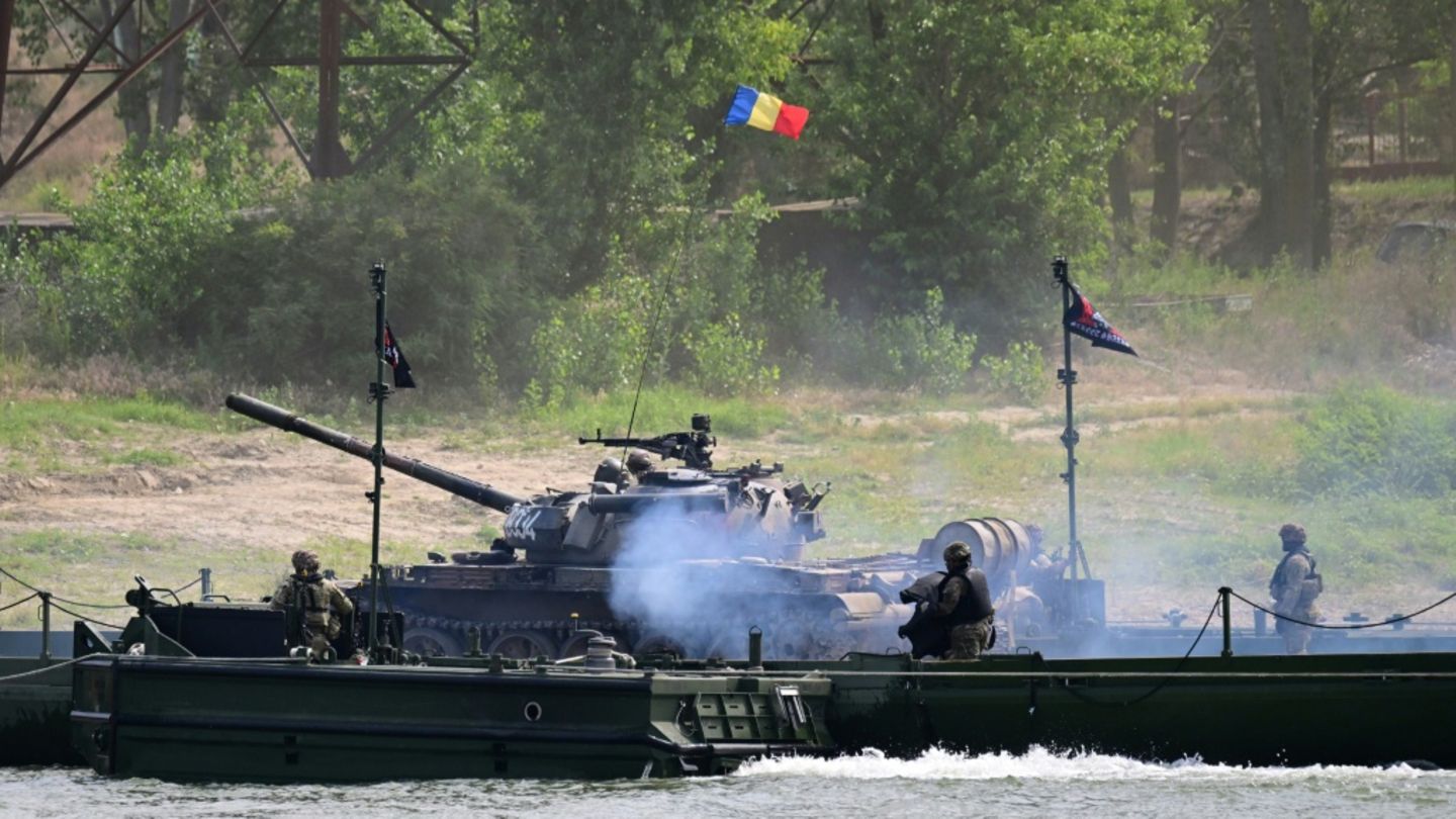 US-Soldaten bei Manöver im Juni in Rumänien US-Soldaten bei Manöver im Juni in Rumänien