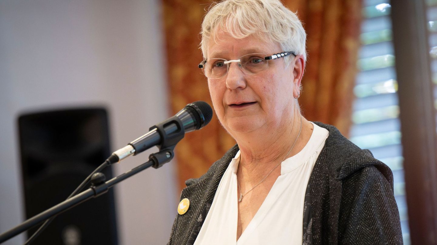 Für drei weitere Jahre im Amt bestätigt: die Vorsitzende des Geflügelwirtschaftsverbandes MV Marion Dorn. Foto: Philip Dulian/dp Für drei weitere Jahre im Amt bestätigt: die Vorsitzende des Geflügelwirtschaftsverbandes MV Marion Dorn. Foto: Philip Dulian/dp