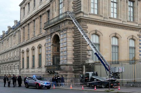 Louvre in Paris Louvre in Paris