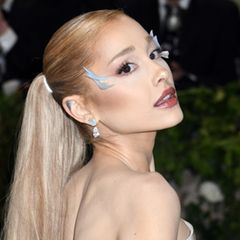 Die Blond-Phase ist wohl vorbei für Ariana Grande.