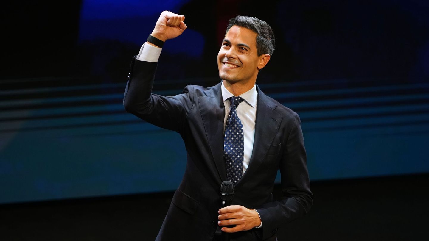 Der Spitzenkandidat der Linksliberalen, Rob Jetten, ist nach ersten Prognosen der Wahlsieger in den Niederlanden. Foto: Peter De Der Spitzenkandidat der Linksliberalen, Rob Jetten, ist nach ersten Prognosen der Wahlsieger in den Niederlanden. Foto: Peter De